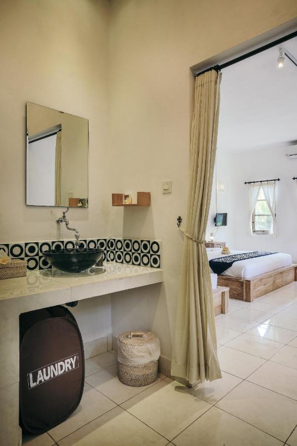 Ubud Glassy Villa By Pramana Villas Экстерьер фото
